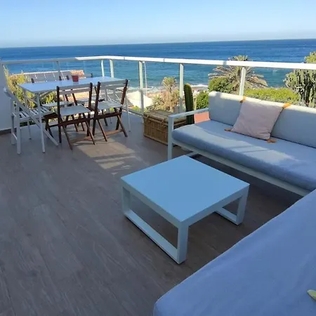 Beautiful Just A Few Meters From The Sea Apartment