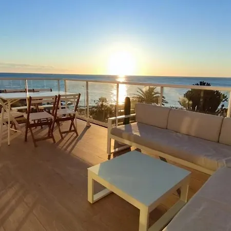 Beautiful Just A Few Meters From The Sea *